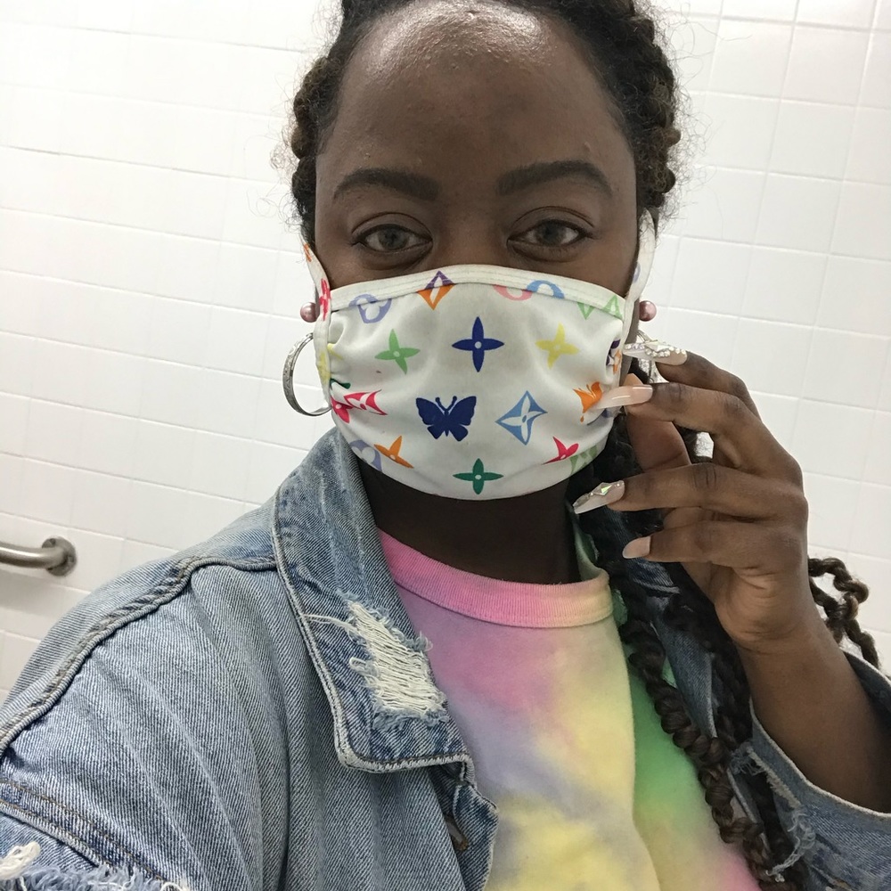 2/$15 🚨😷Face Masks - Picture 12 of 13